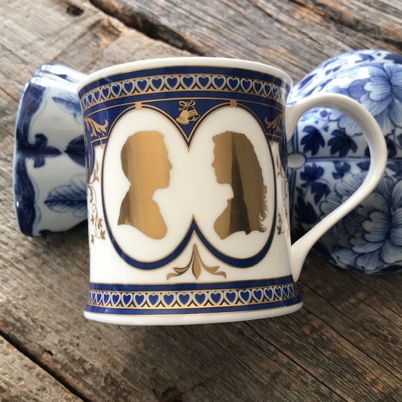 Dunoon Prince William and Catherine Royal Wedding Mug 2011 - Picture 2 of 10